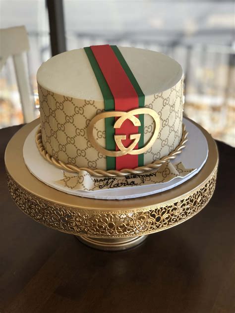 gucci cakes for ladies